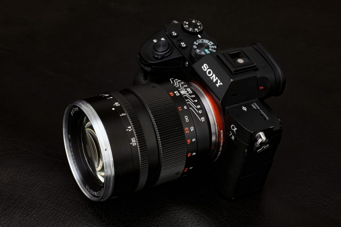 sony-E用 SPEEDMASTER 50mm F0.95 III 半年保証残-