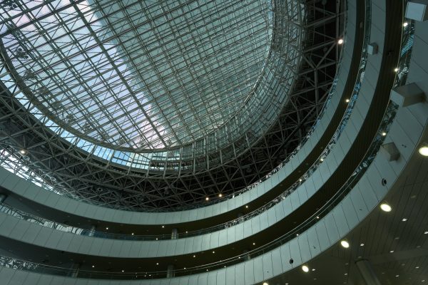 1012:APS-C | F1.4レンズ最広角の12mm『 SIGMA Contemporary 12mm F1.4 DC E-Mount』