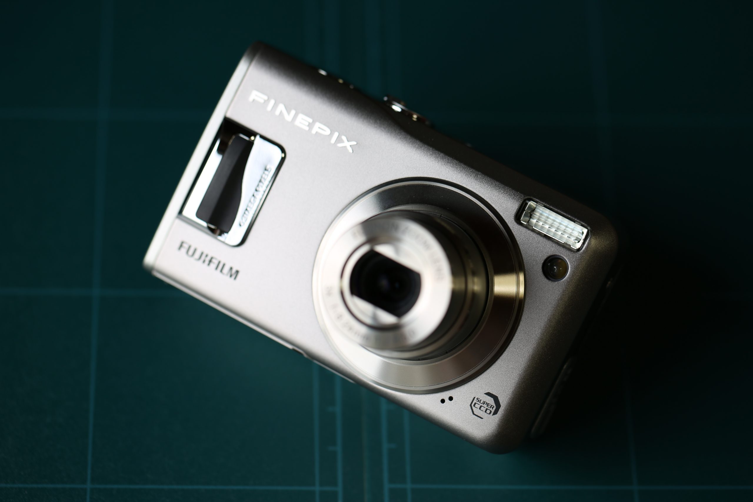 Photo Movie】FUJIFILM FinePix F31fd | THE MAP TIMES