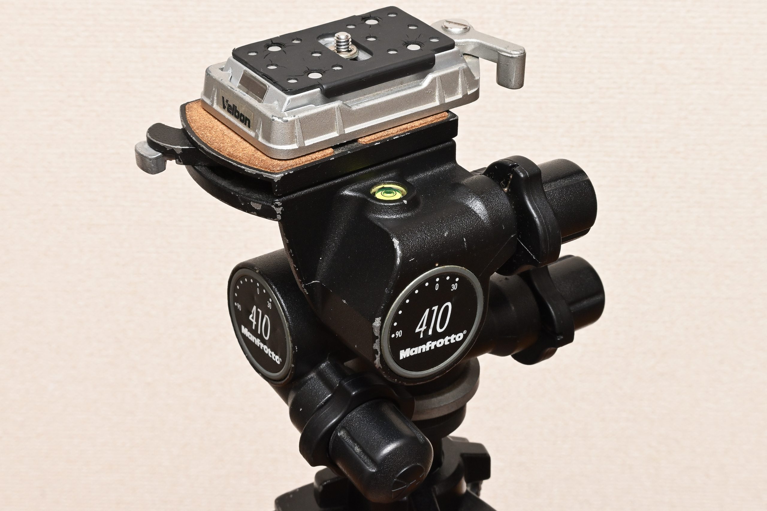 マンフロット Manfrotto 410 [ギア付きジュニア雲台]