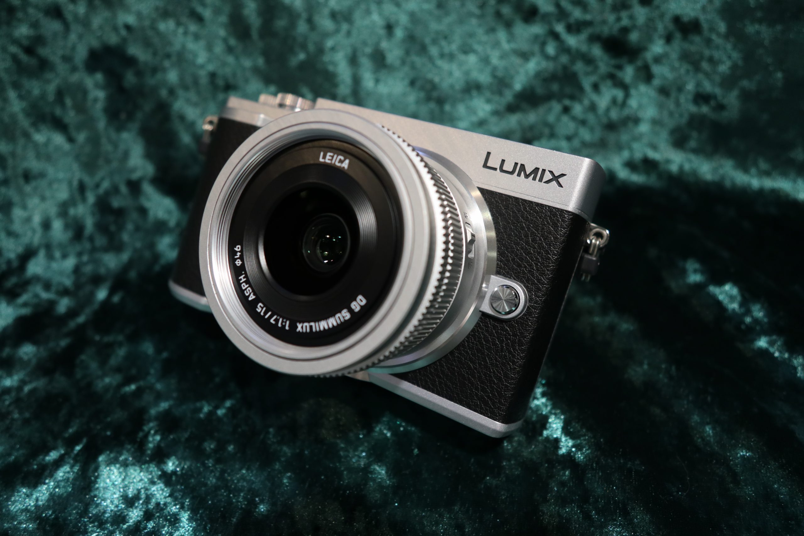 LUMIX DC-GX7MK3-K ライカ DG SUMMILUX 15mm - デジタルカメラ