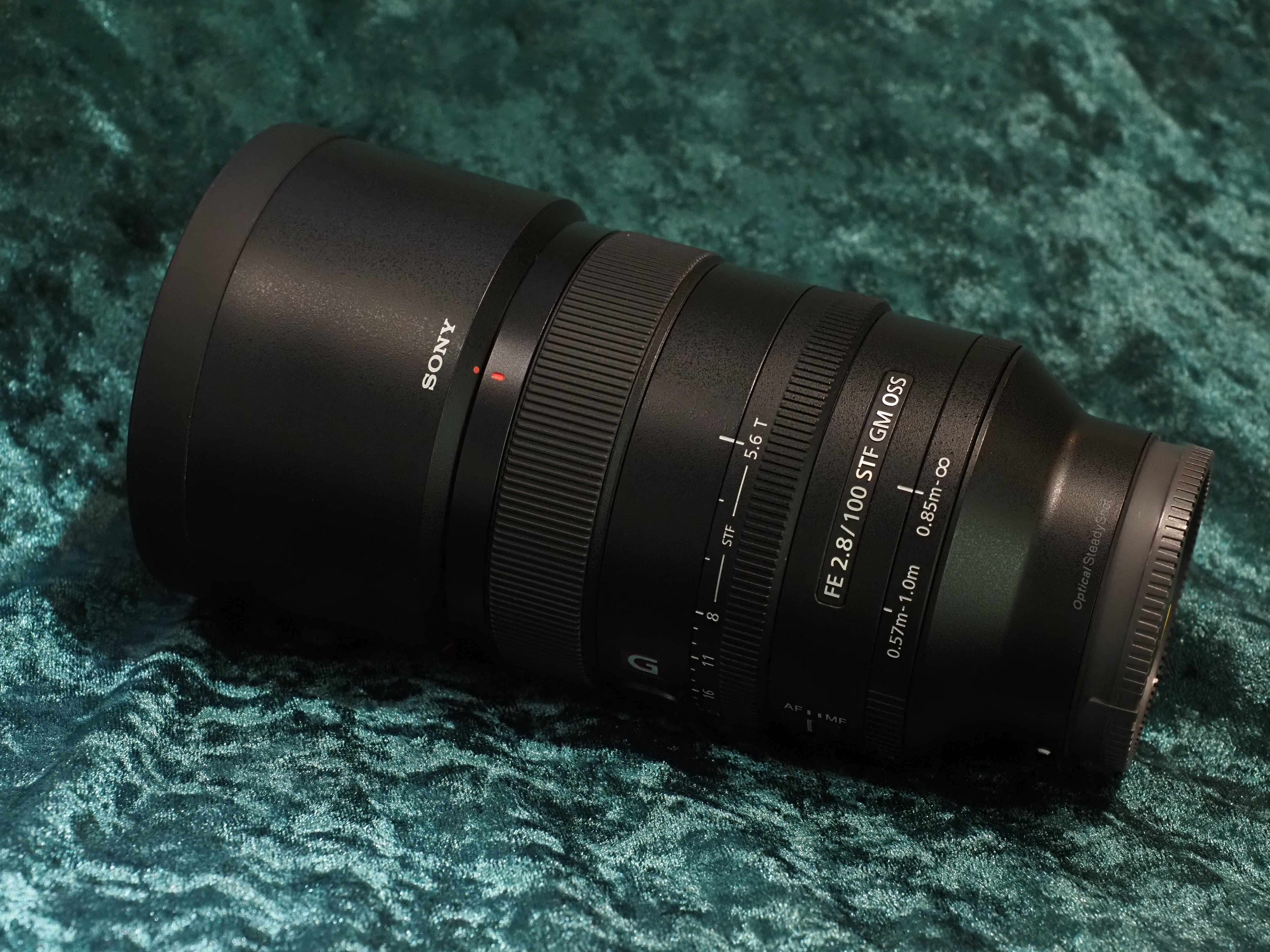 ［美品］ソニー100mm マクロレンズ　SEL100F28GM