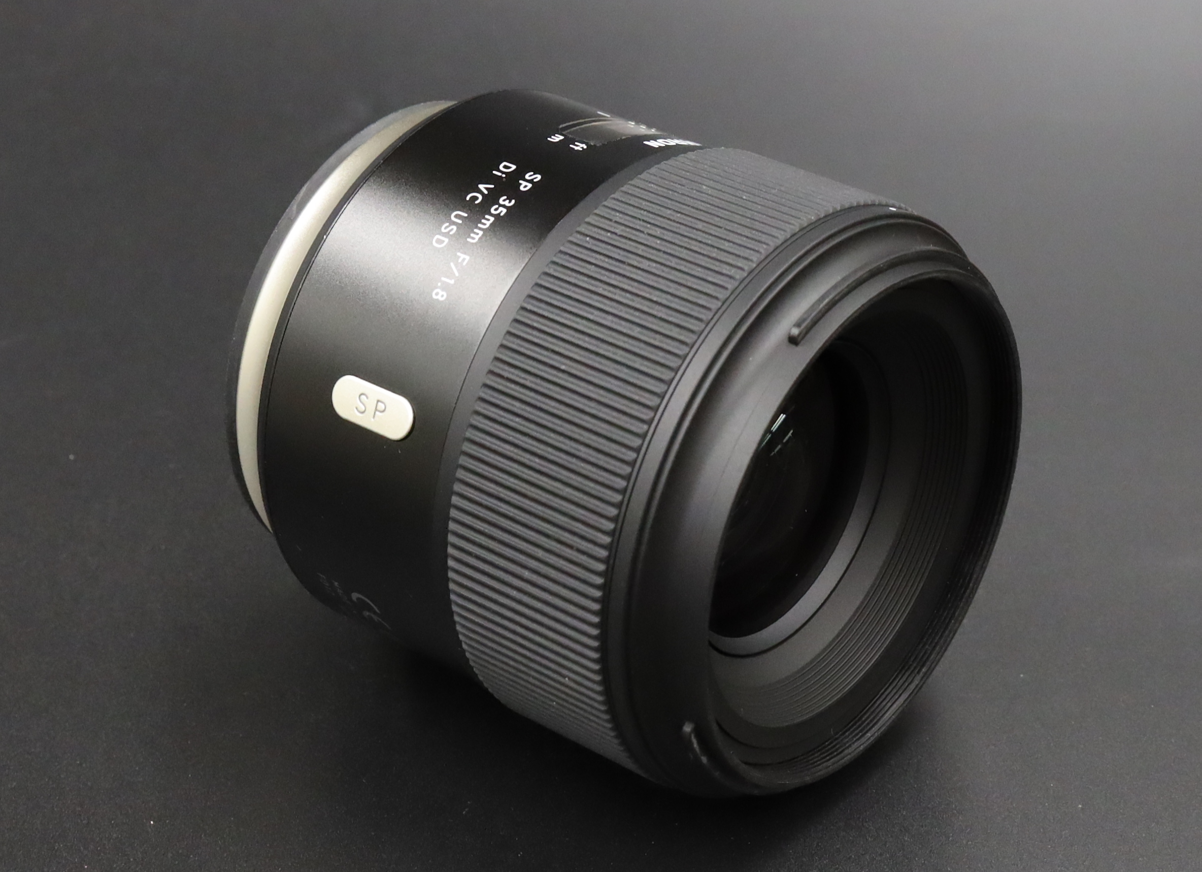 美品 TAMRON タムロン SP 35mm F1.8 Di VC USD