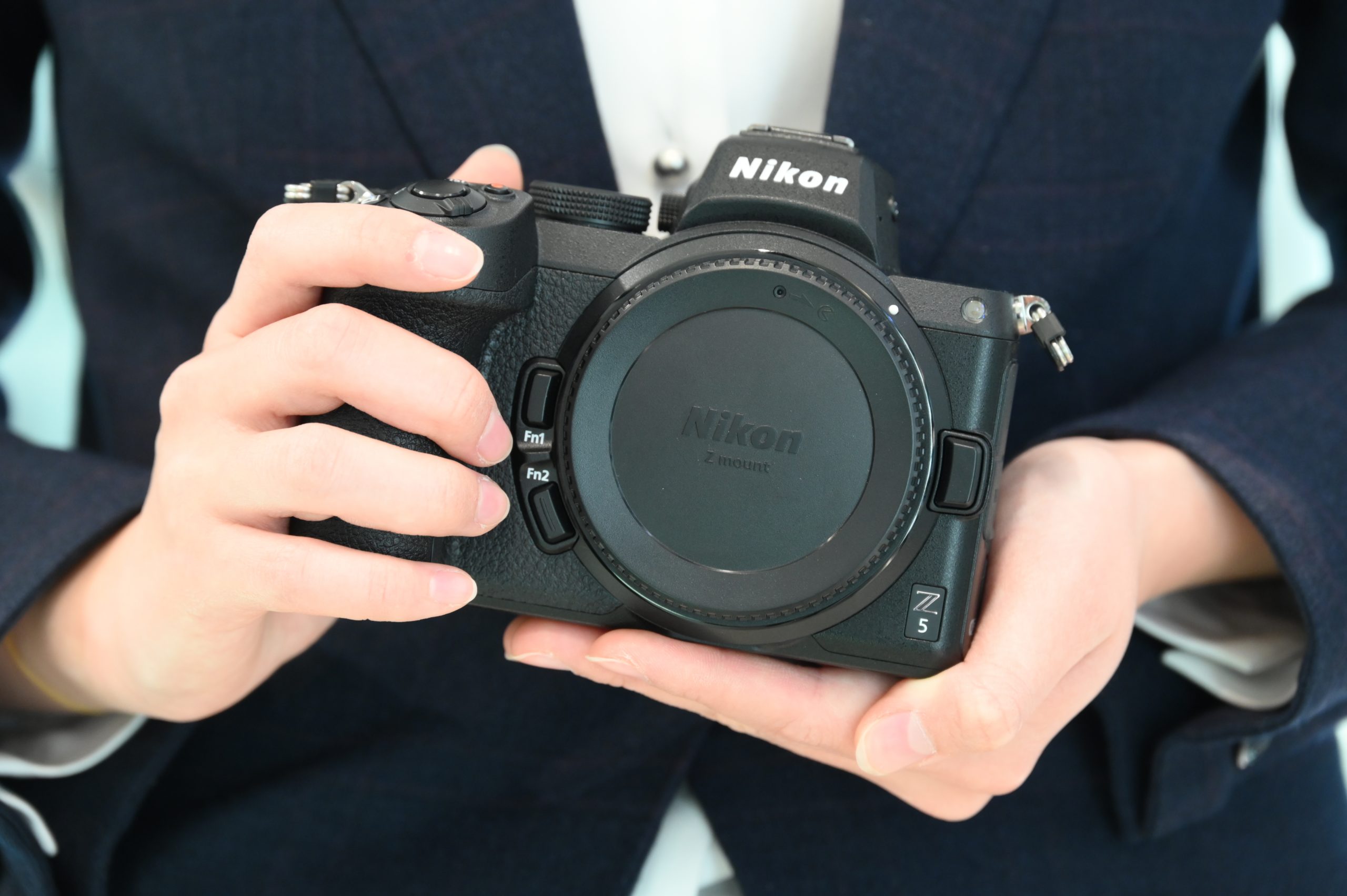 【オマケ 新品保証書付き】Nikon Z5