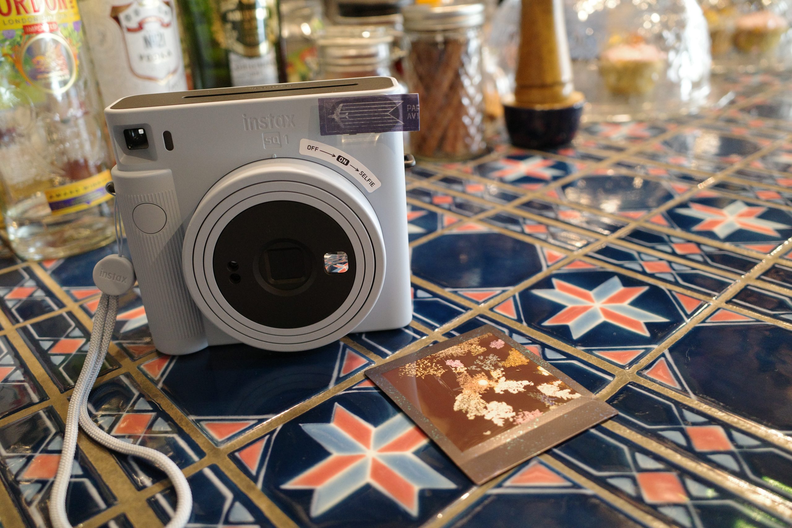 FUJIFILM】チェキの進化が凄い！instax SQUARE SQ1 Vol.3 | THE MAP TIMES