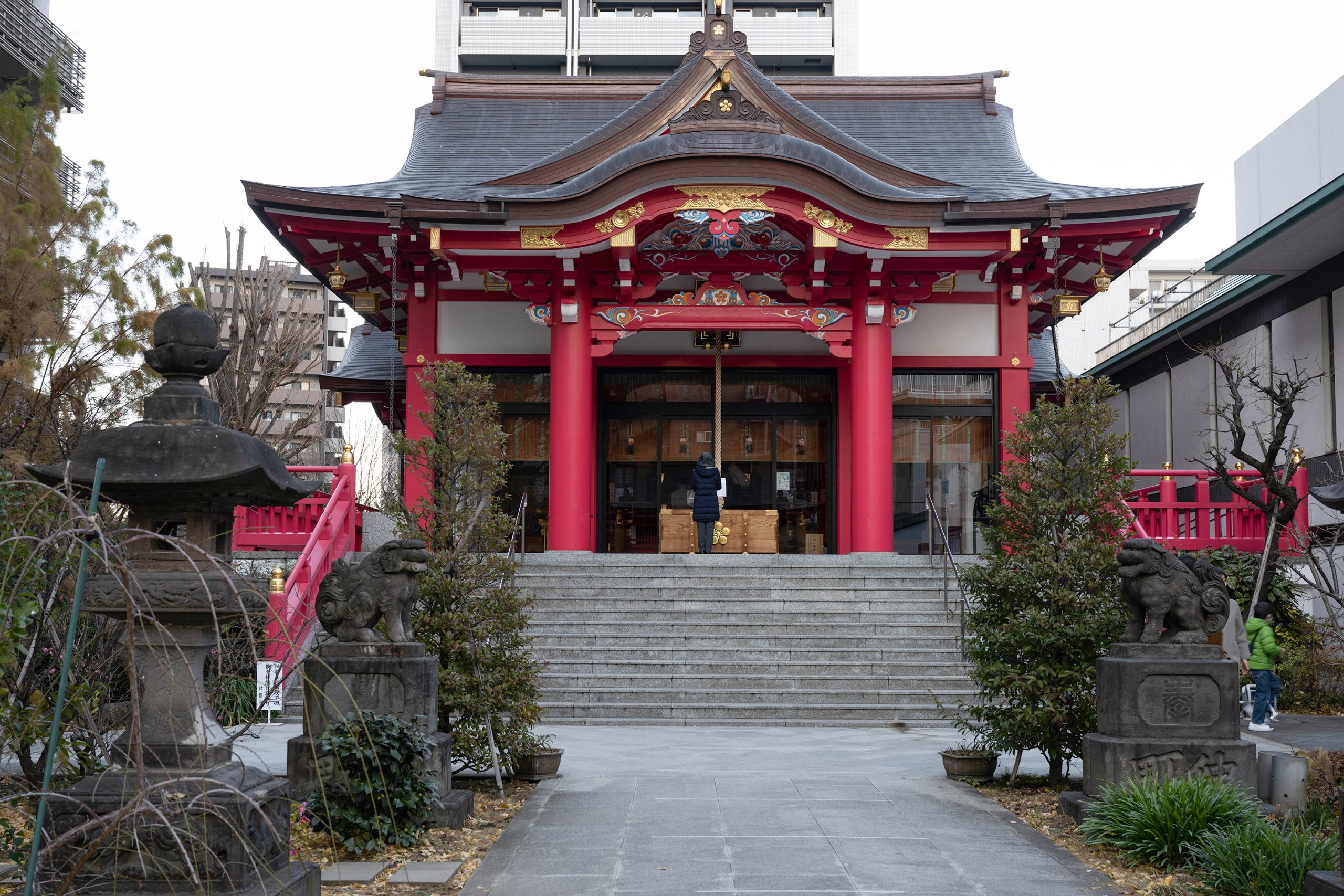 成子天神社本殿