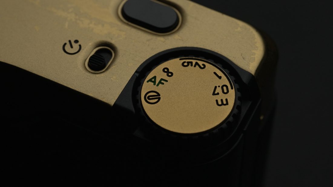 PREMIUM ARCHIVE #15】CONTAX T2 60th Gold | THE MAP TIMES
