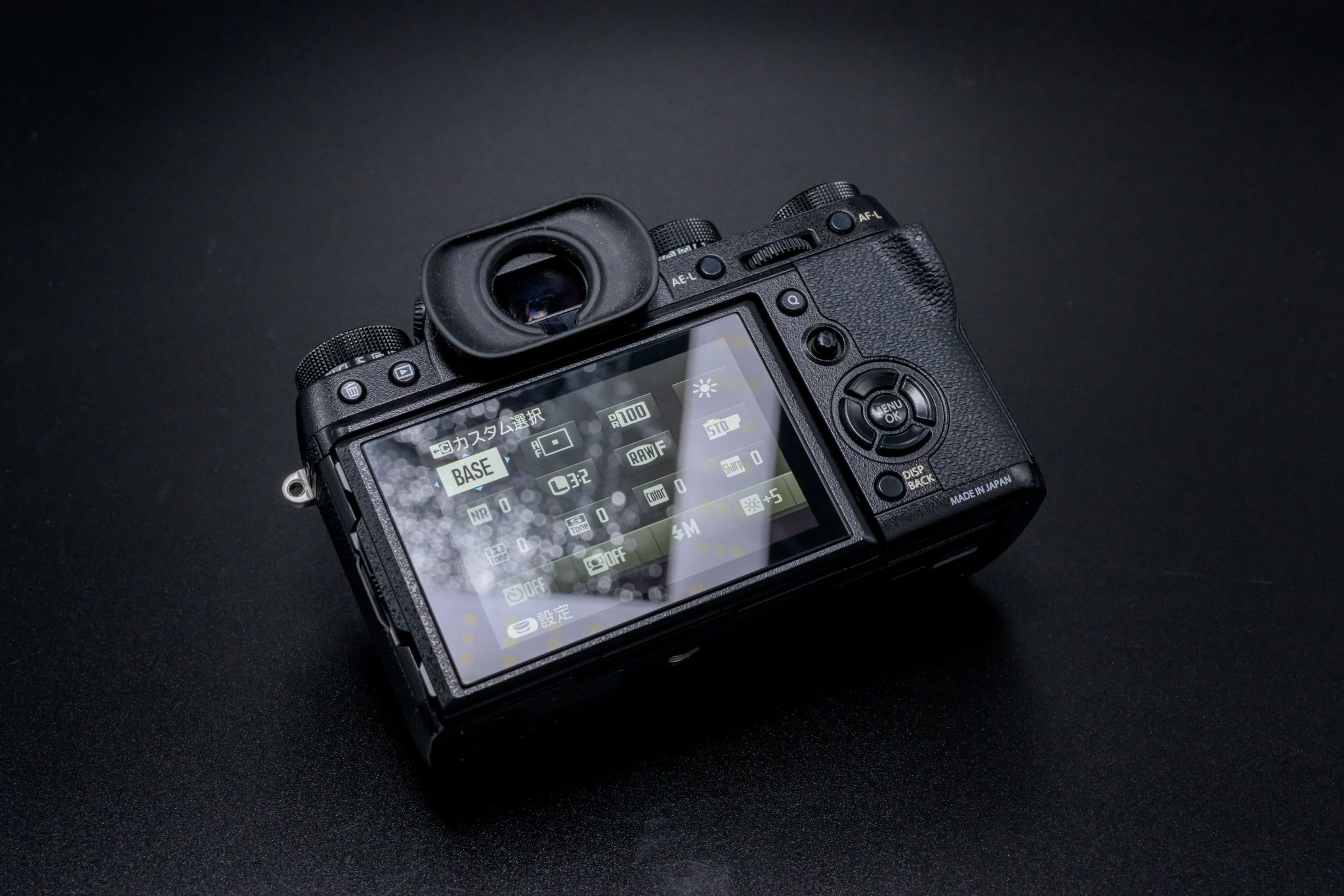 最終値下げ‼️FUJIFILM X-A3 ミラーレス一眼カメラ SD付きカメラ