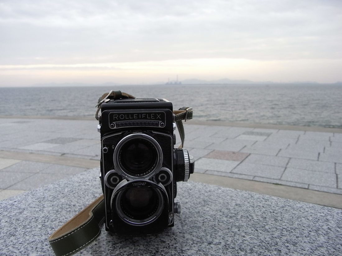 マップカメラスタッフが語る「ニハチ」の魅力～Rollei Rolleiflex 2.8F