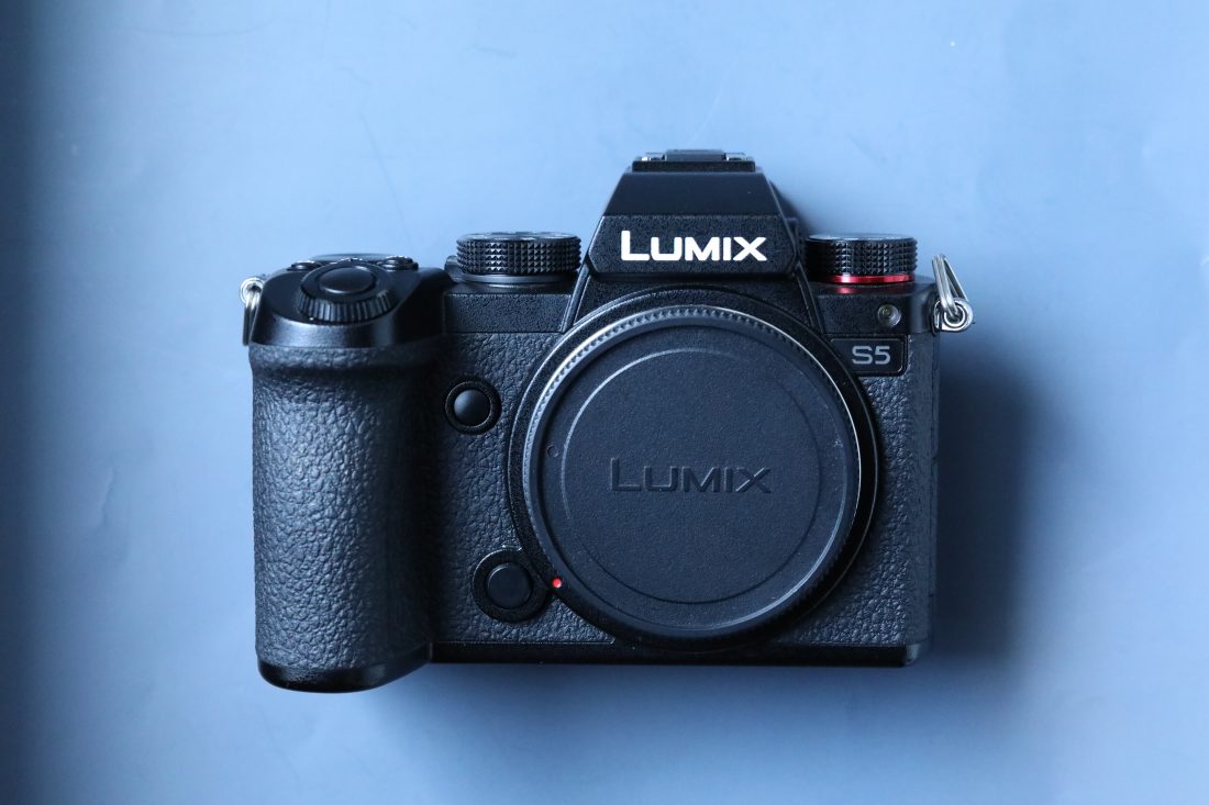 lumix s5