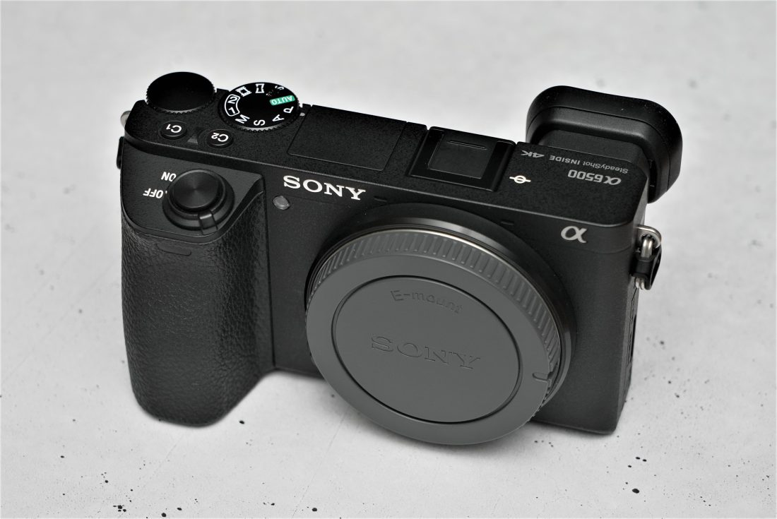 SONY  α 6500 (ILCE-6500)　レンズセット・ガイドブック付デジタルカメラ