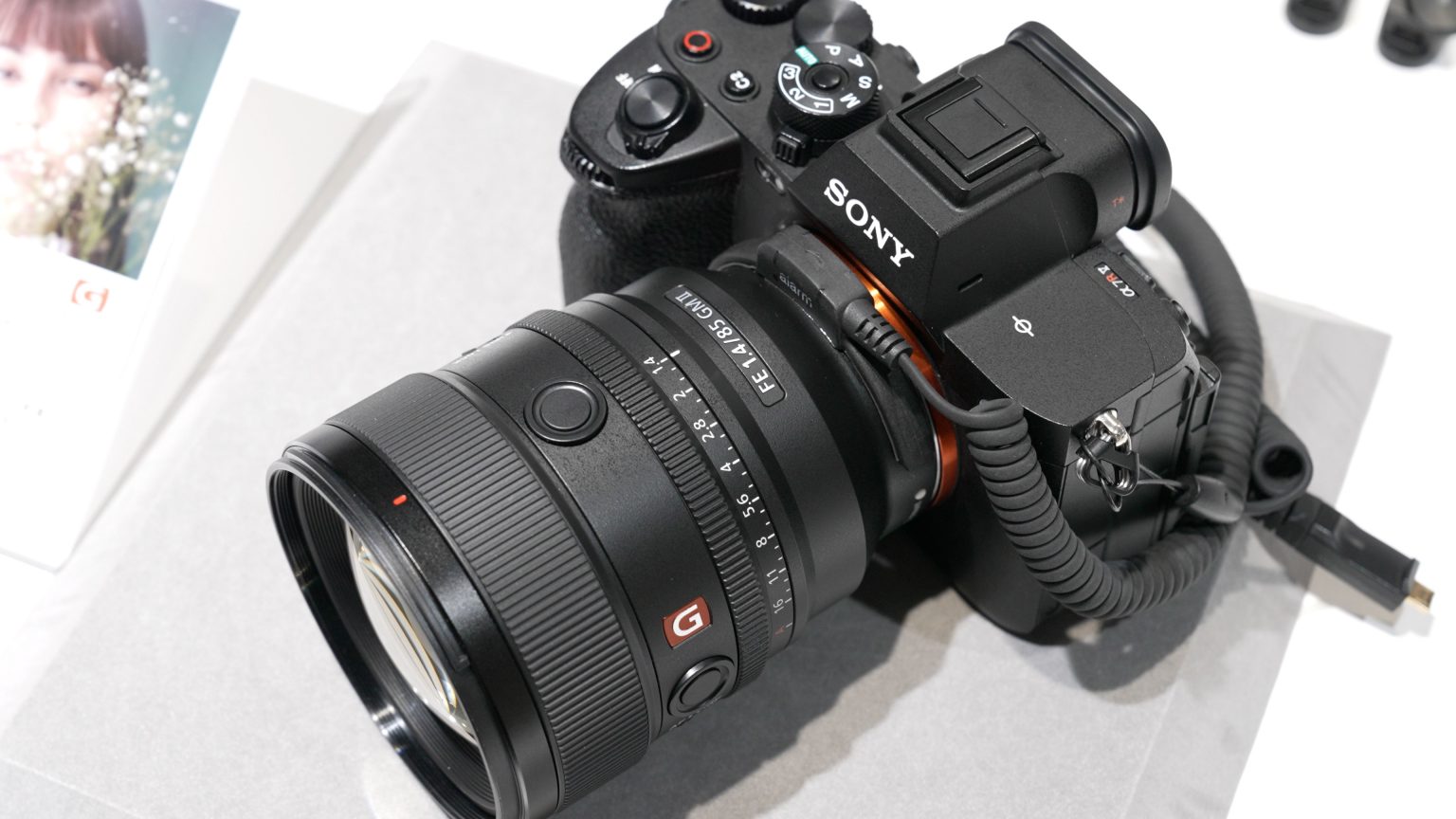 【先行レポート】さらなる高みへ導く第2世代！『SONY FE 85mm F1.4 GM II』を動画で紹介