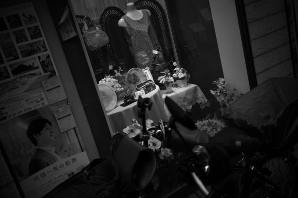 【Leica】M11 MonochromとCOLOR-SKOPAR 35mm F3.5で行く下町スナップ