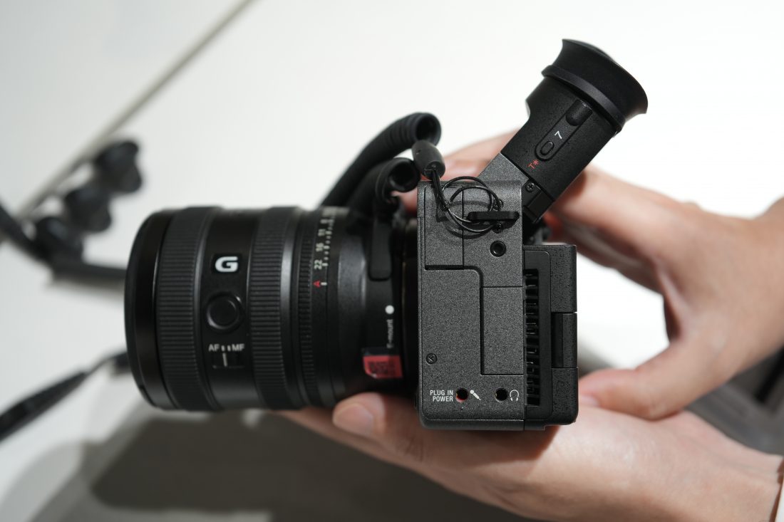 SONY FX2