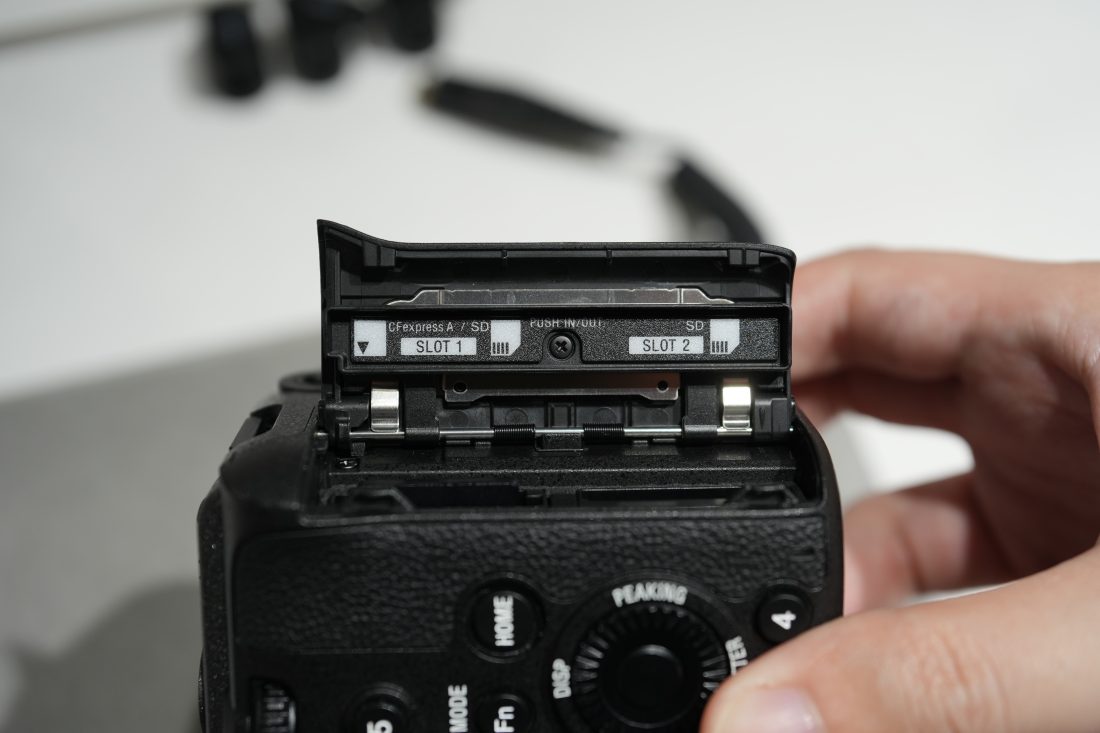 SONY FX2