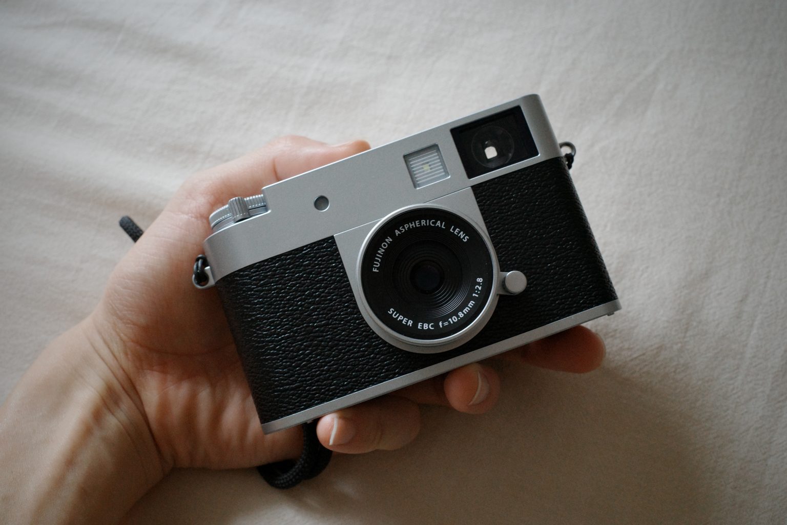 【FUJIFILM】X halfはデジタルフィルムカメラと呼ぶに相応しい。