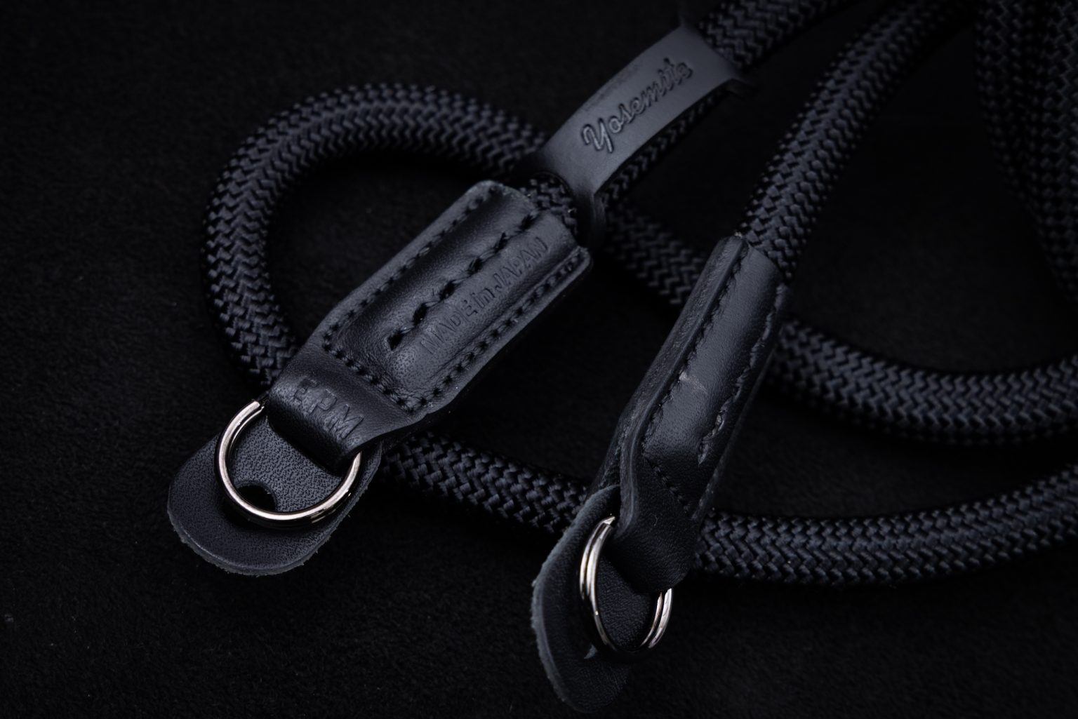 【YOSEMITE】YOSEMITE CAMERA STRAP KARASUの取り扱いを開始!