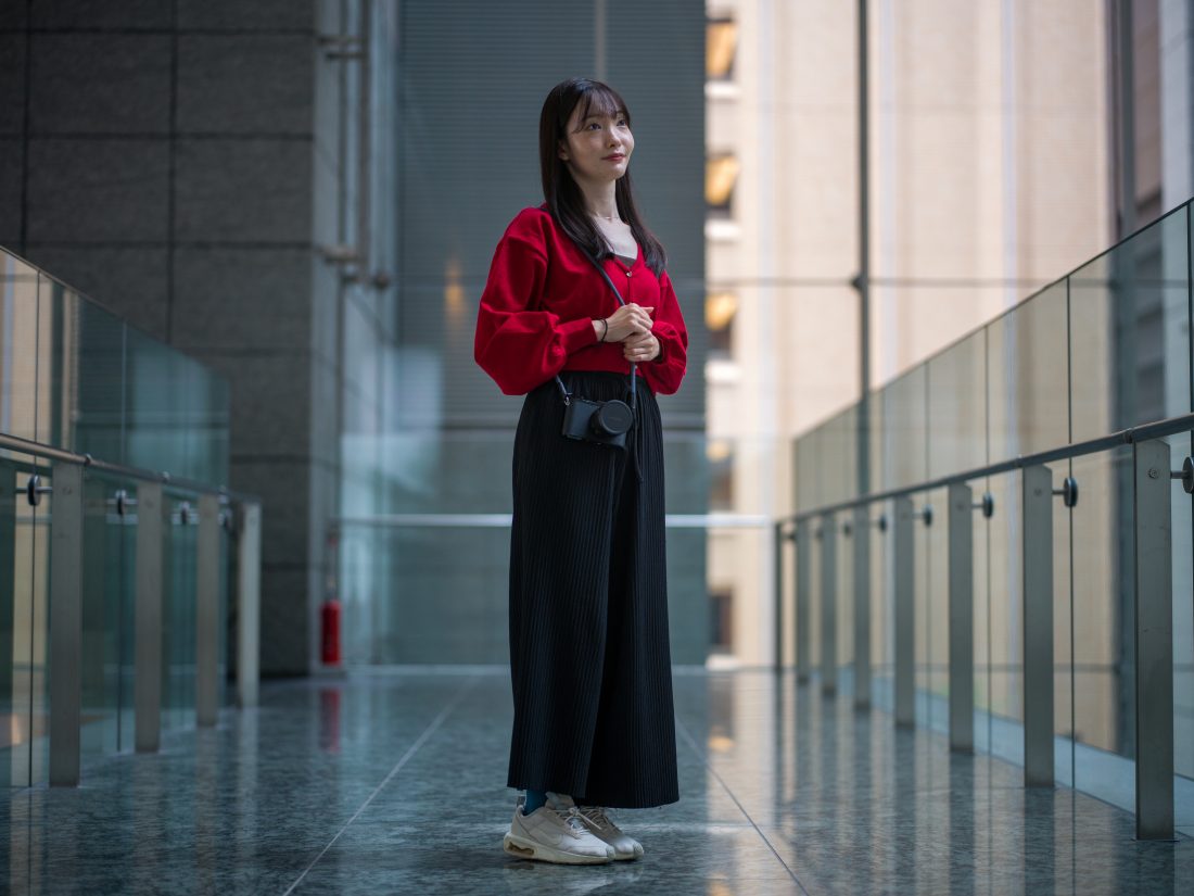 HASSELBLAD X2DⅡとXCD80mmで撮影した屋内ポートレート