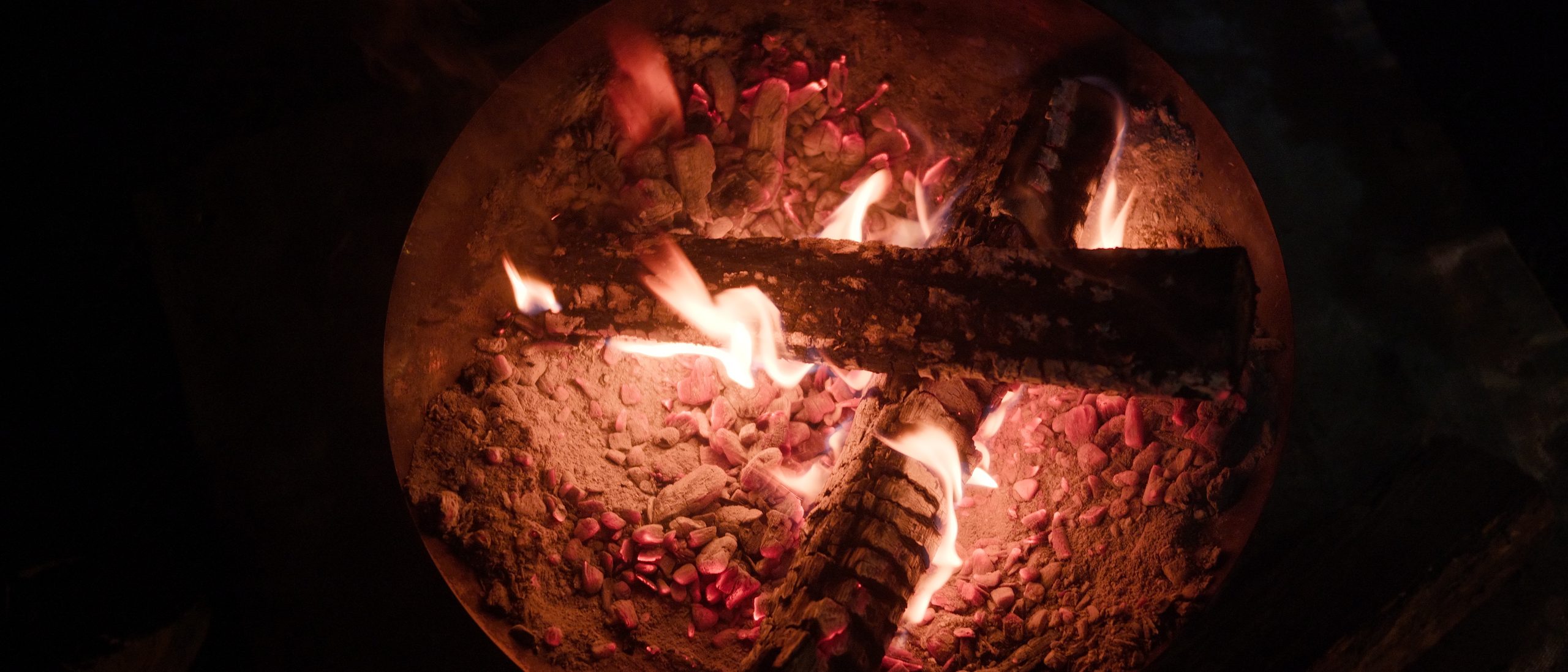 SIGMA BF 広葉樹の焚火21:9