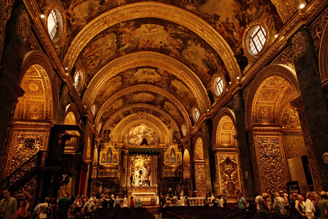 SIGMA Contemporary 16-300mm F3.5-6.7 DC OS 暗所の描写力