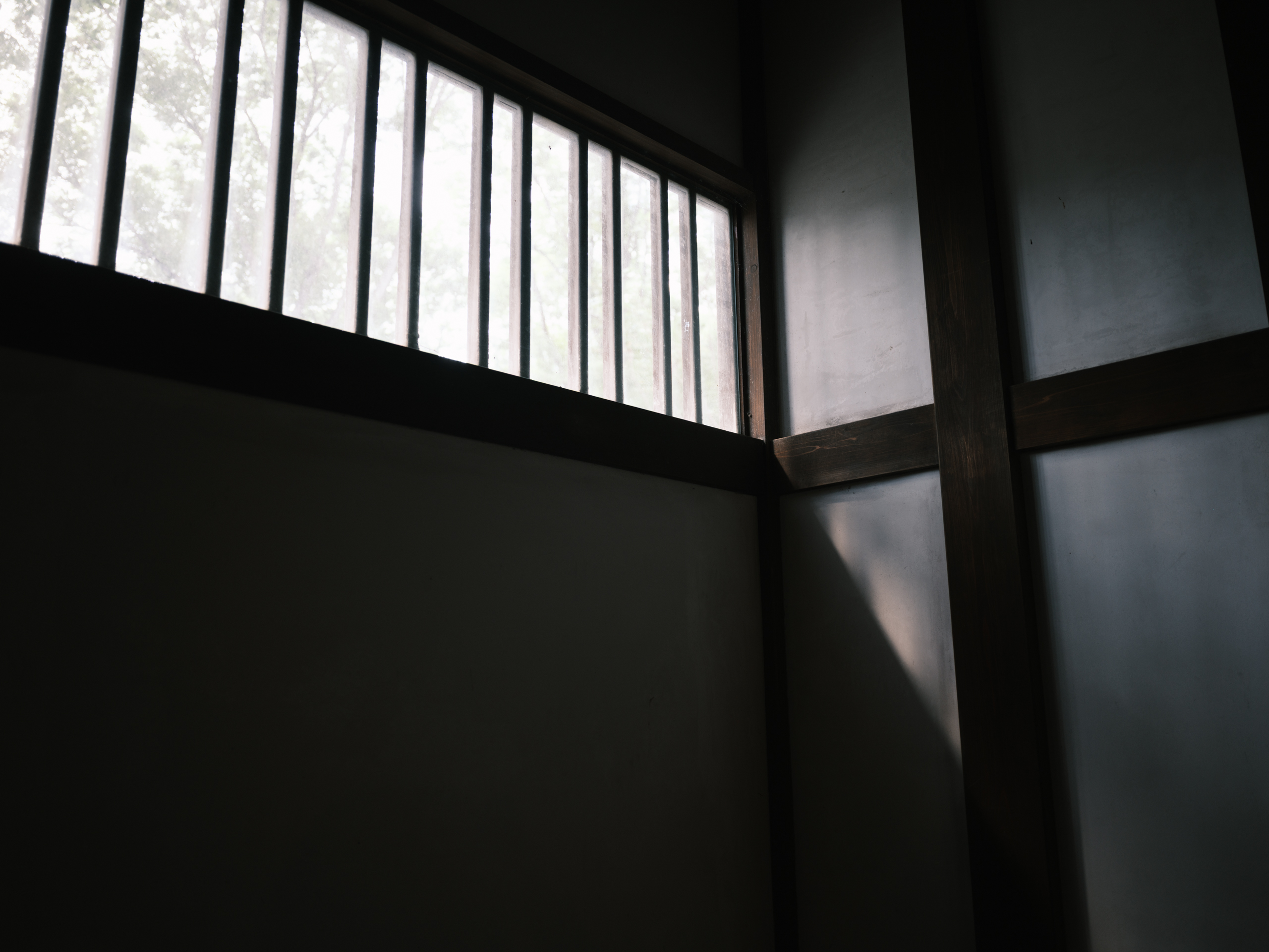採光窓から差し込む光