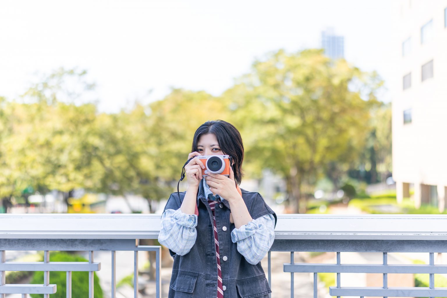 【Panasonic】私の個性を彩る、ファッションと可愛いカメラのお話