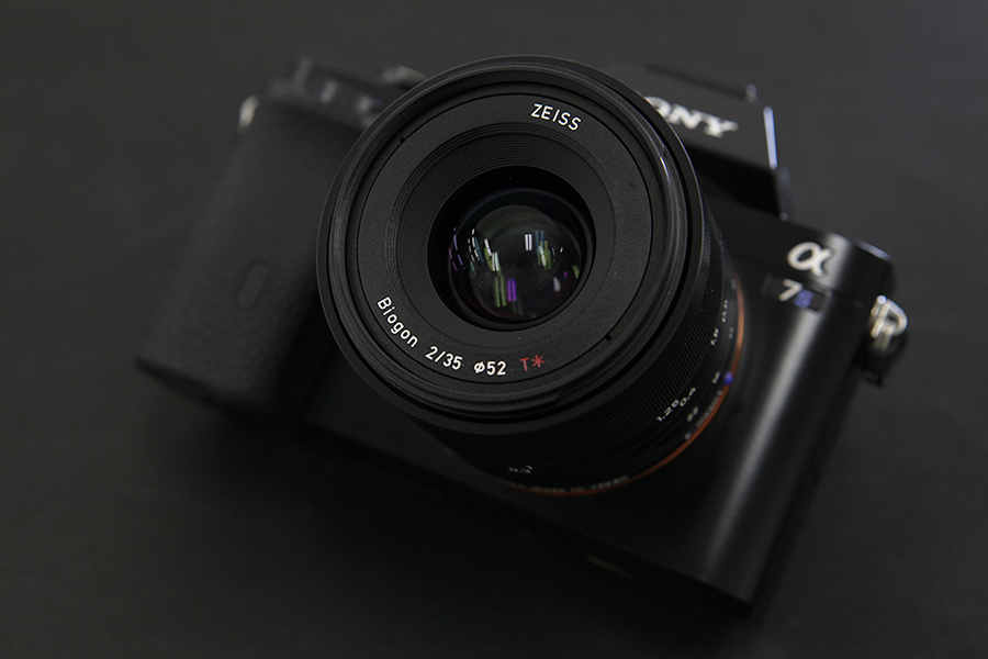 【Carl Zeiss】 Loxia 35mm F2 開封の儀！ | THE MAP TIMES