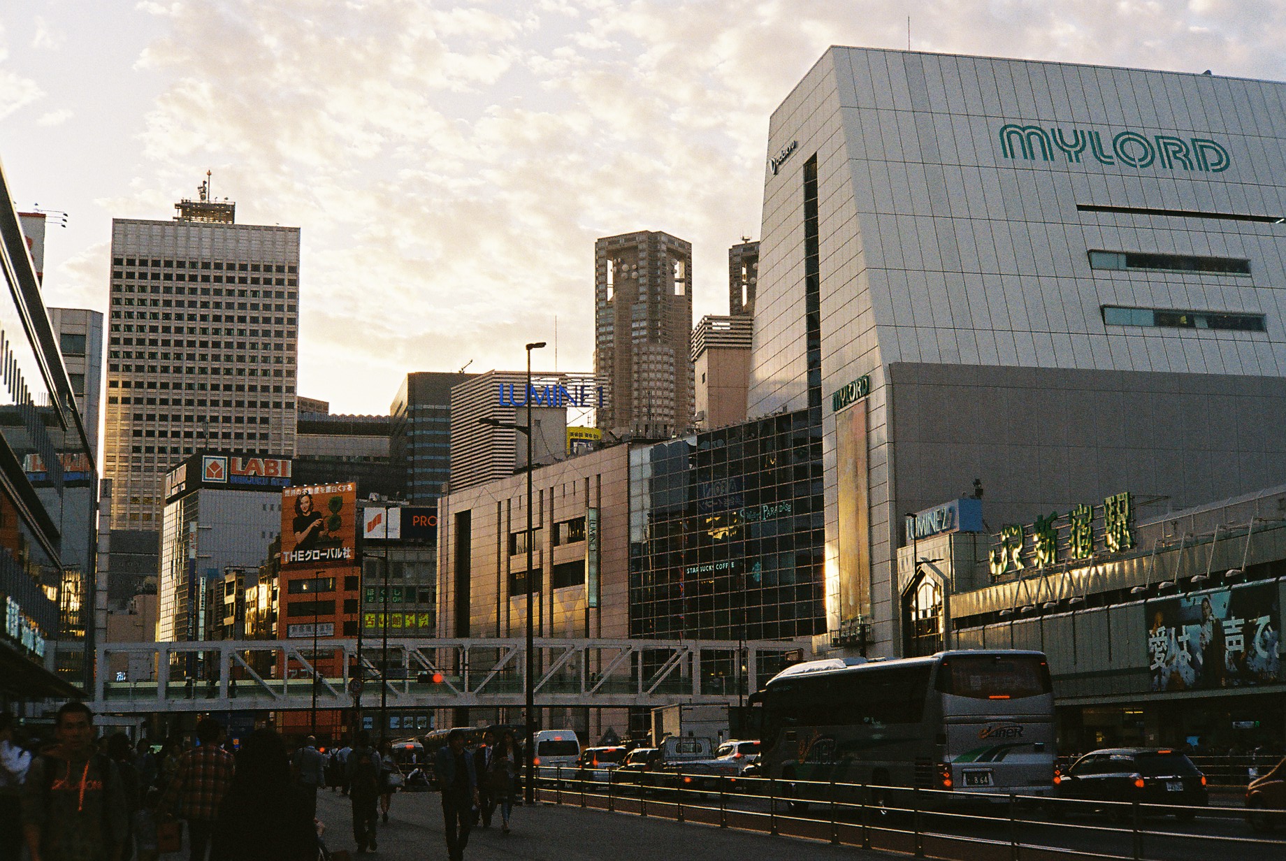 Leica M3 + Canon (L) 50mm F1.2