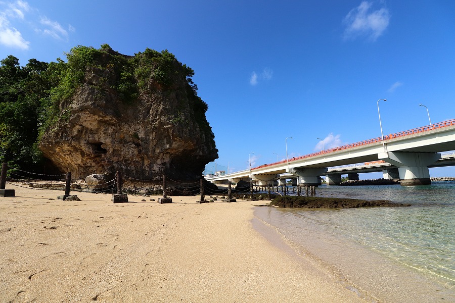 Canon EOS Kiss X9+EF-S10-18ｍｍ F4.5-5.6 IS STM