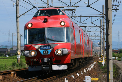 国府宮(こうのみや)駅～島氏永(しまうじなが)駅間にて