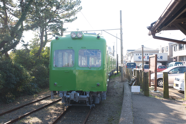 外川駅に停まる新型車両