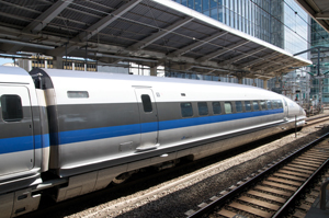 東京駅に停車中の500系2