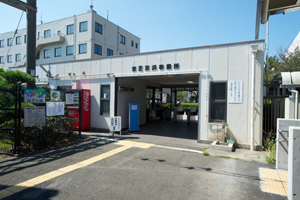 海芝浦駅改札口兼工場入口