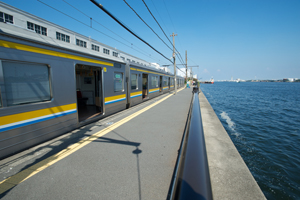 海芝浦駅ホーム