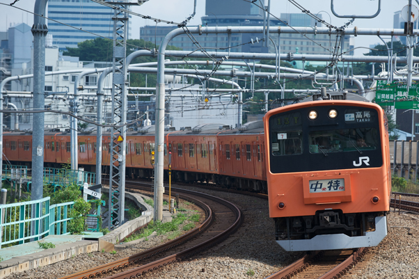 昨年10月で引退した中央線の201系