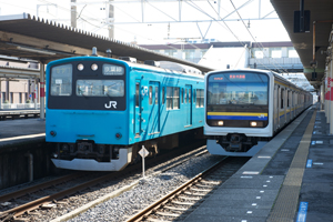 京葉線の201系と内房・外房線の209系