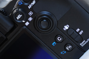 SONY α700