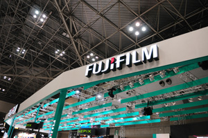 FUJIFILM