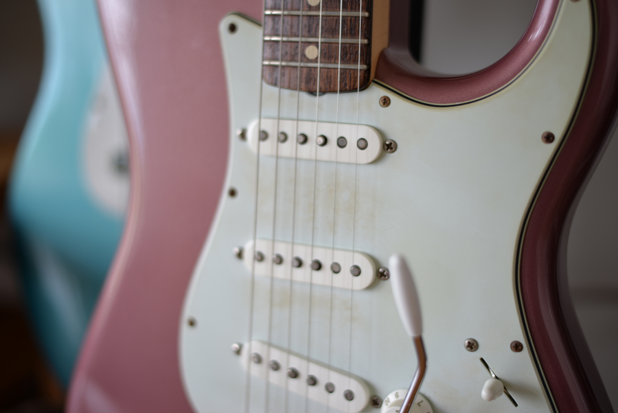 Fender STRATOCASTER