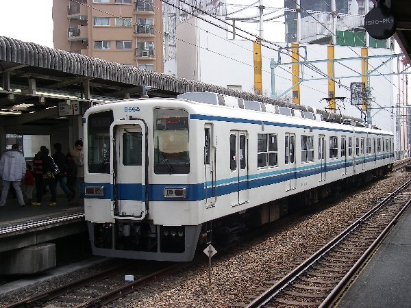 東武8000系