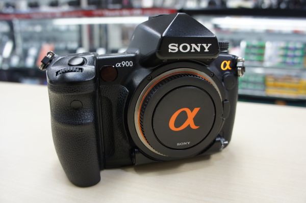 SONY a900