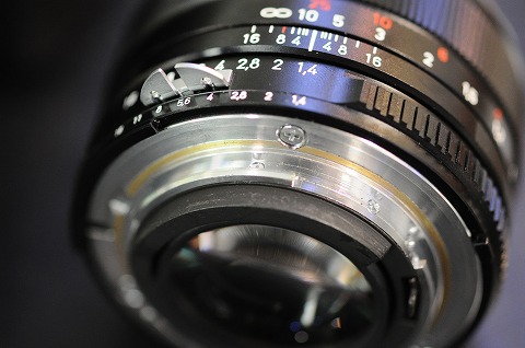 Carl　Zeiss　Planar　1.4/50 ZF　