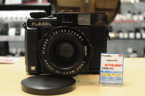 マップカメラ情報】【入荷速報！！】PLAUBEL makina670 | THE MAP TIMES