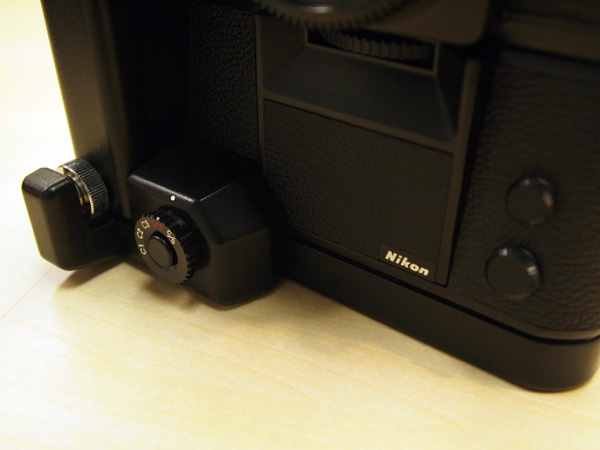 マップカメラ情報】【2-2なう】Nikon F3P+MD-4+コマ速変換器MK-1セット