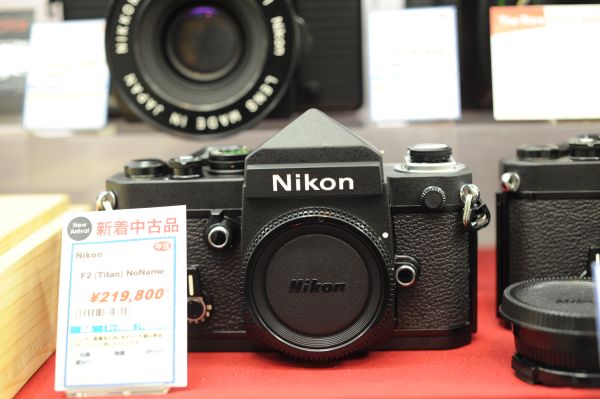 ★良品★ニコン NIKON F2 TITAN ノーネーム 50mm F1.4即決で送料無料