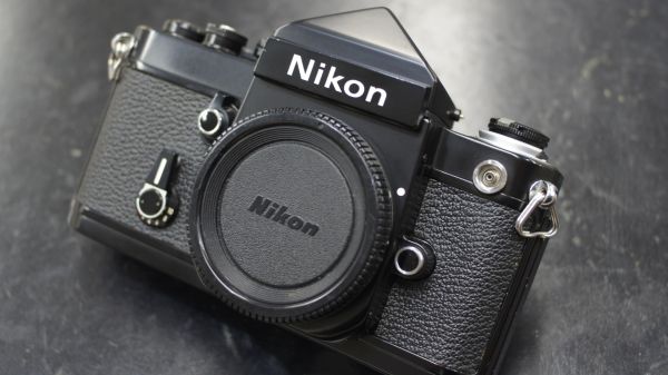 外観は画像のとおりですNikon F2  アイレベルファインダー