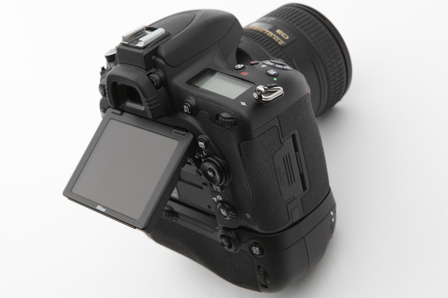 Nikon D750、24-120mmレンズ、縦位置グリップMBD16、 | xalcaci.az