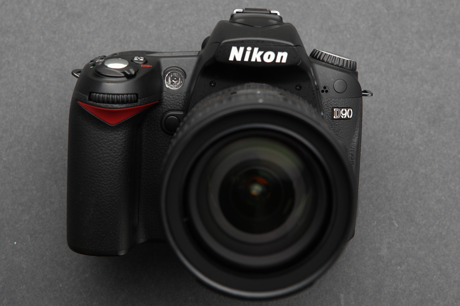 Nikon D90