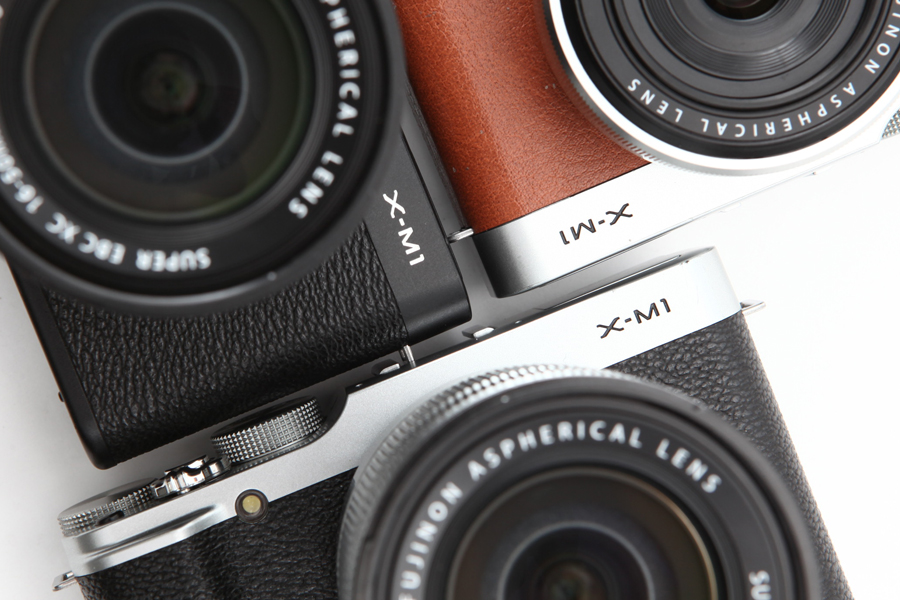 FUJIFILM  X-M1 ボディ