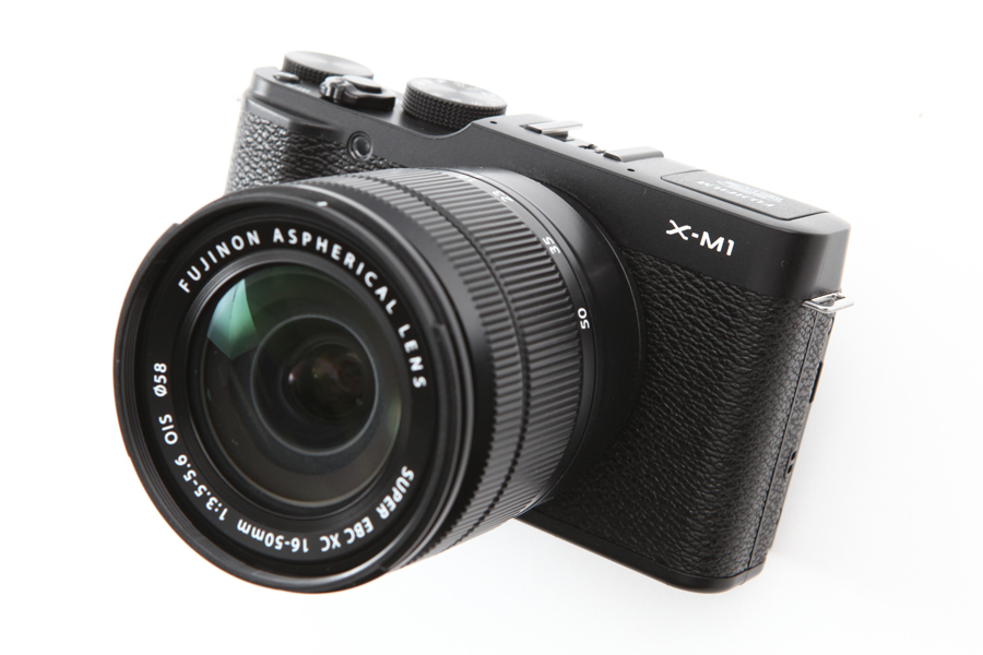 FUJIFILM  X-M1 ボディ